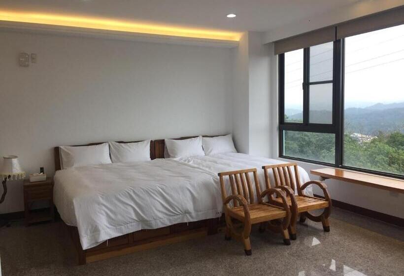 تختخواب و صبحانه 巨缿民宿巨象民宿