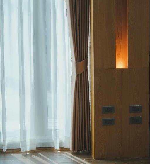 هتل The Cotton Tree Hometel