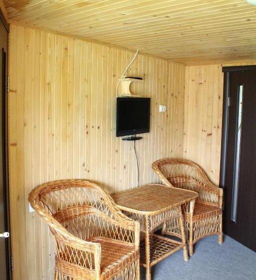 Pension (Hôtel basse catégorie) гостьовий дім у ані