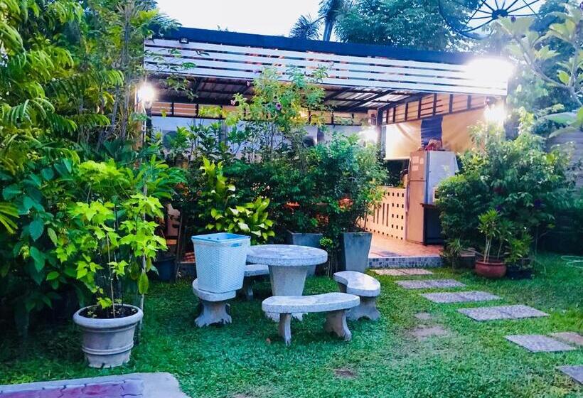 استراحتگاه Baan Chang Residence
