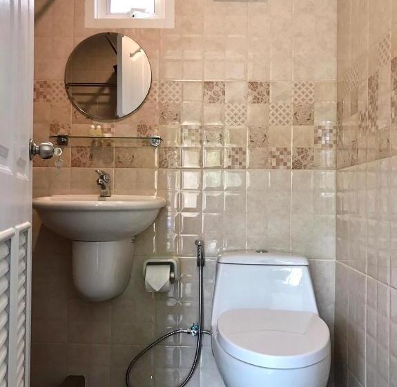 استراحتگاه Baan Chang Residence