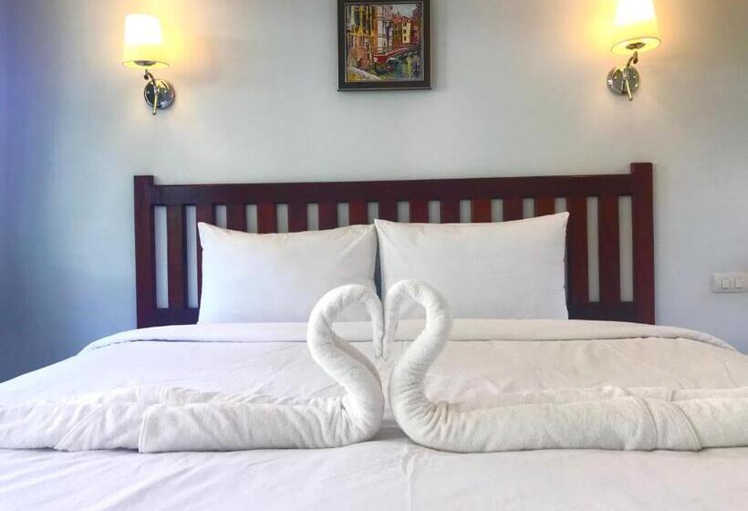 استراحتگاه Baan Chang Residence
