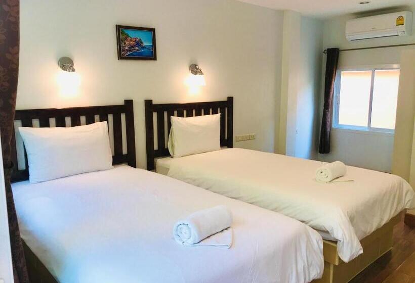 استراحتگاه Baan Chang Residence