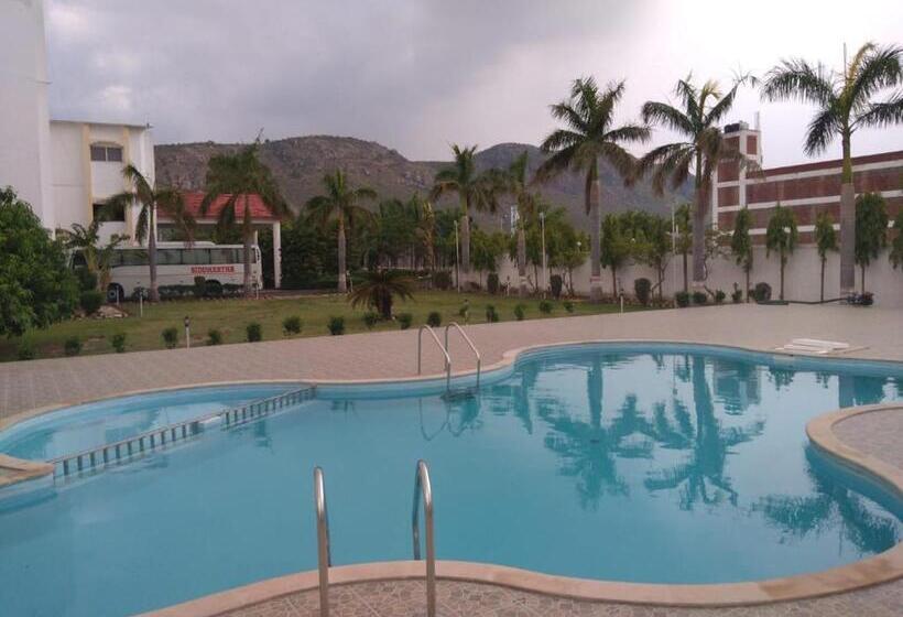 בית מלון כפרי The Rajgir Residency