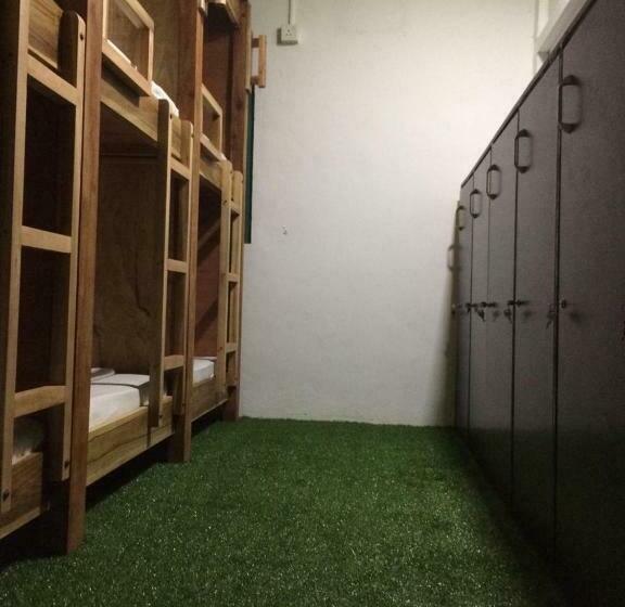 Coco Hostels Arugambay