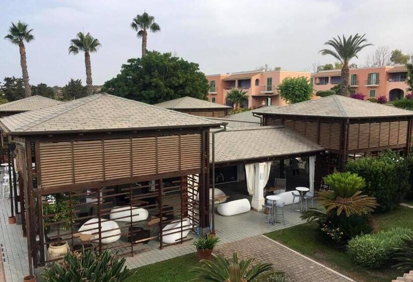 Hotel Igv Club Baia Samuele