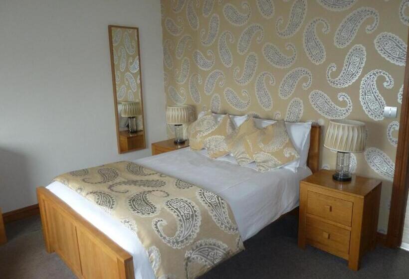 بنسيون Gwynfryn Guest House