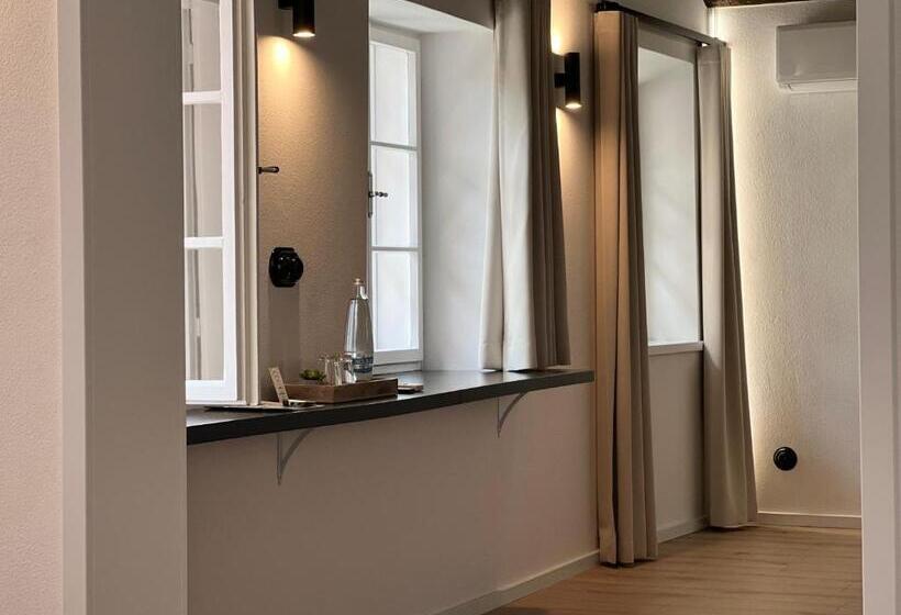 Pension Mono   Adults Only