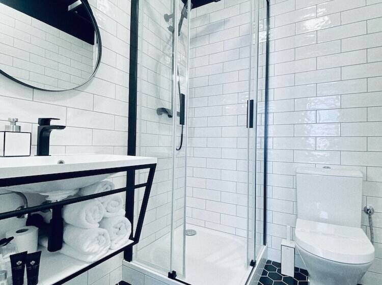 Pension Mono   Adults Only