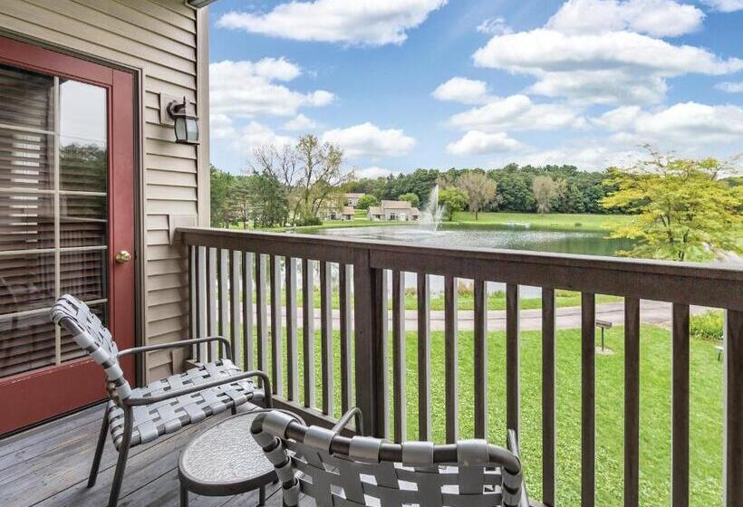 هتل Club Wyndham Tamarack