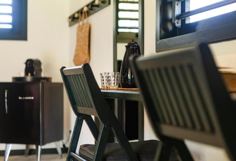 酒店 & Restaurante Vilaveratheresa