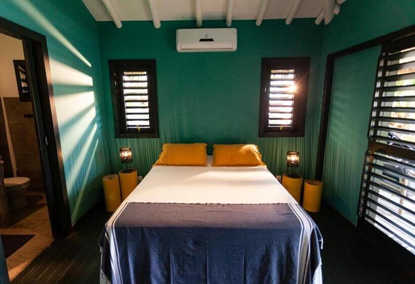 酒店 & Restaurante Vilaveratheresa