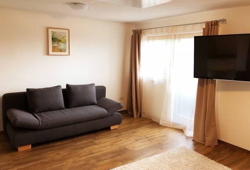 مبيت وإفطار Pension Aschlandhof