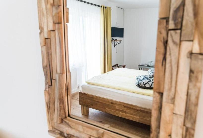 Bed and Breakfast Gästehaus Reicher