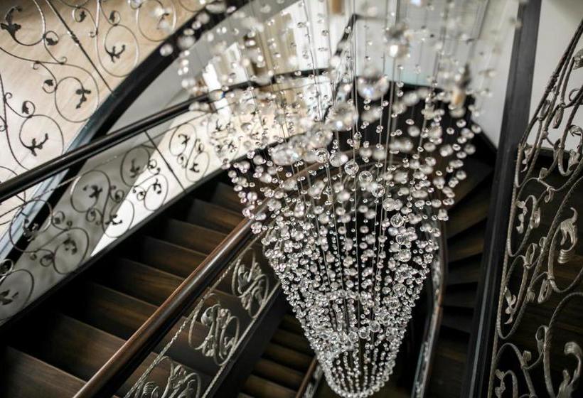 בית מלון כפרי Apollo