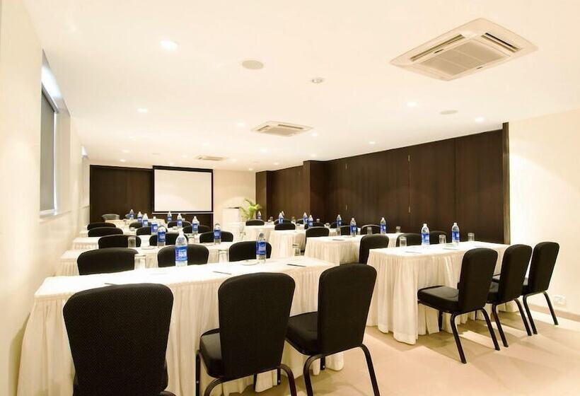 Citrus Hotel Lonavala