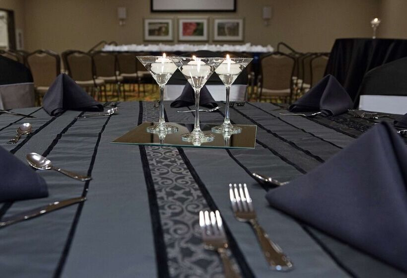 בית מלון כפרי Hilton Garden Inn Cincinnati/west Chester