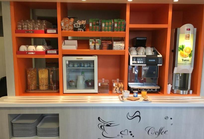 هتل Premiere Classe Strasbourg Sud  Illkirch