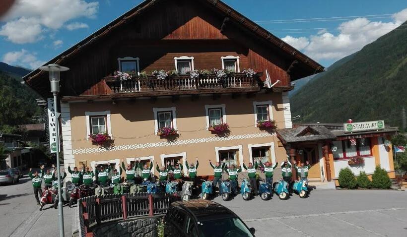 ホテル Stadlwirt