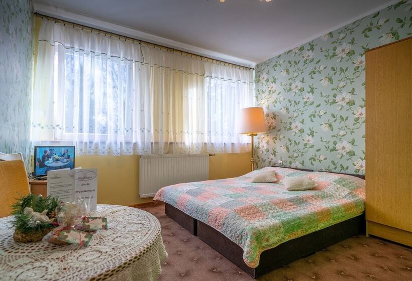 هتل Zającówka   Idealna Lokalizacja   Leśna Enklawa W Centrum Miasta! Sauna, Masaże, Zabiegi Spa!