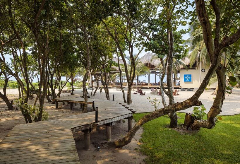 Indura Beach & Golf Resort Curio Collection By Hilton