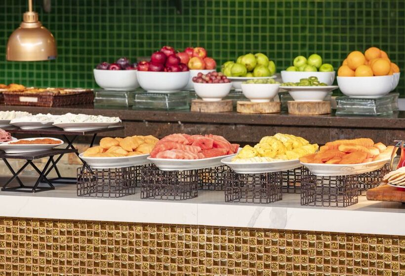 Indura Beach & Golf Resort Curio Collection By Hilton