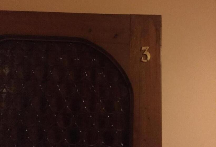 膳宿费 Bazilika Vendégház