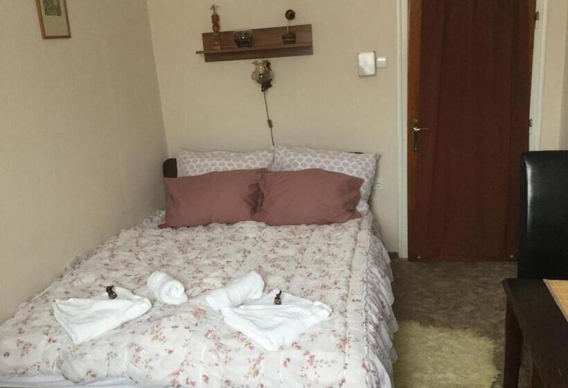 膳宿费 Bazilika Vendégház