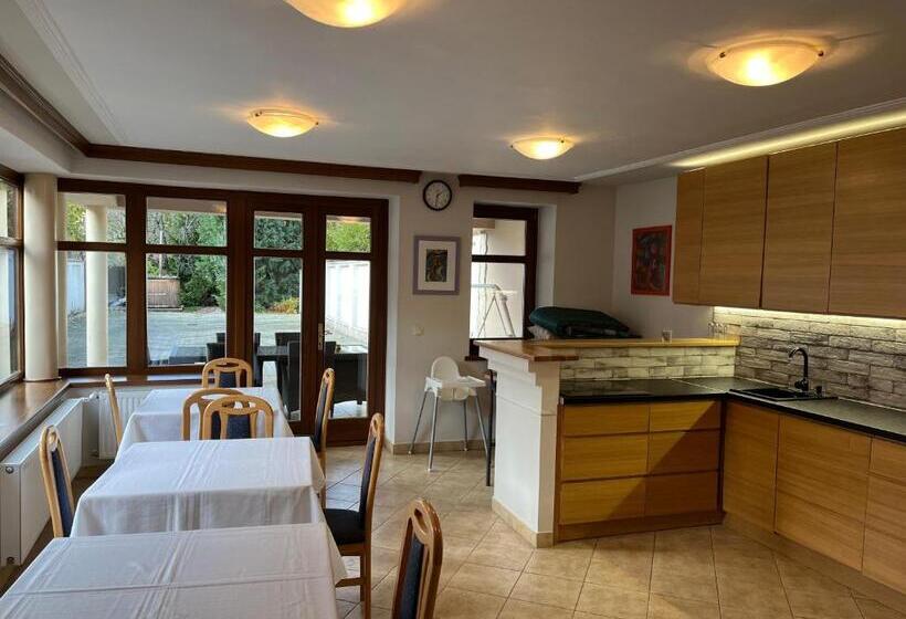 膳宿费 Aranykert Vendégház