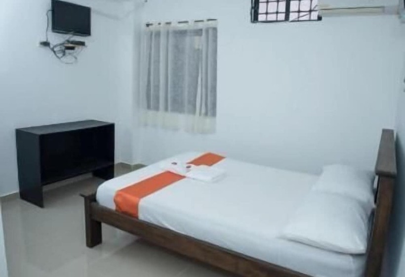 Aparta Hotel El Cacique Upar