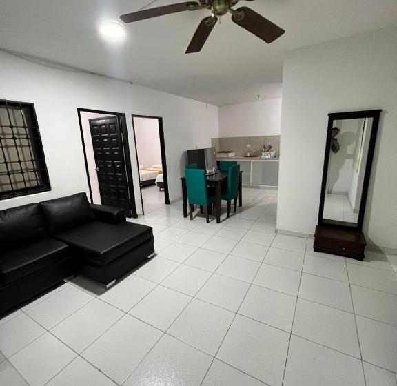 Aparta Hotel El Cacique Upar