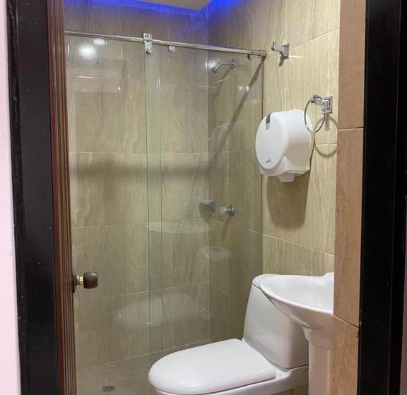 Aparta Hotel El Cacique Upar