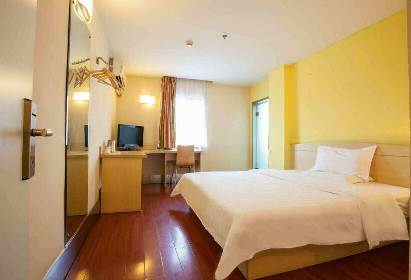 호텔 7days Inn Urumqi A Le Tai Airport High Speed