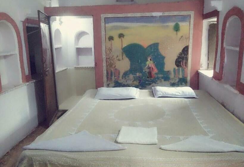 فندق Haveli Uma Megh Tourist Guest House