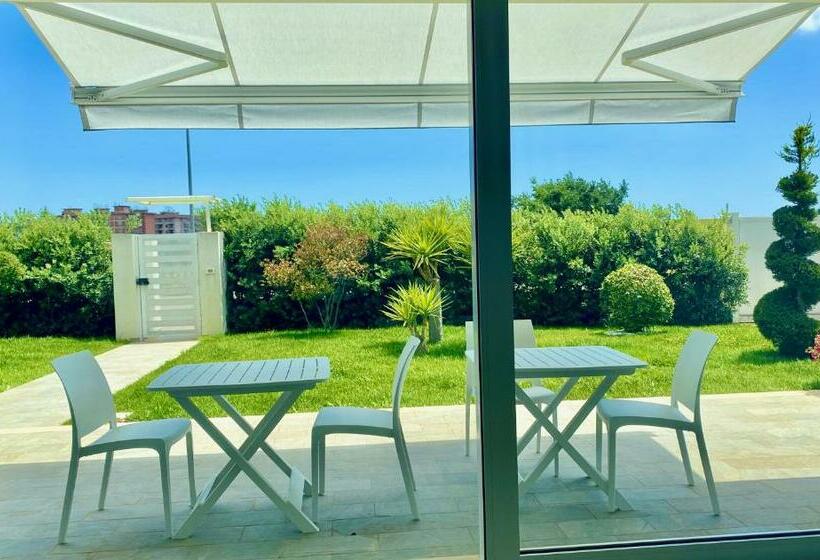 Linda S B&b
