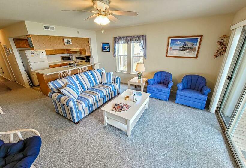 Surf Condos 222