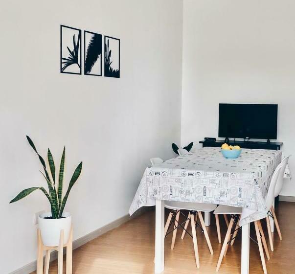 A & F Home