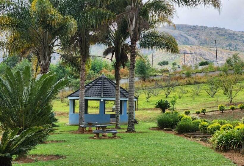 Boikhutsong House