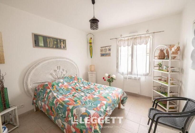 Beautiful Louisiana Villa Sleeps 6 With Pool