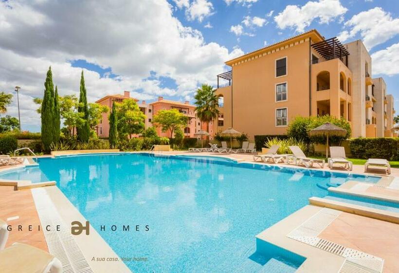 Greice Homes Luxury 2 Bed En Suite With Pool & Golf View