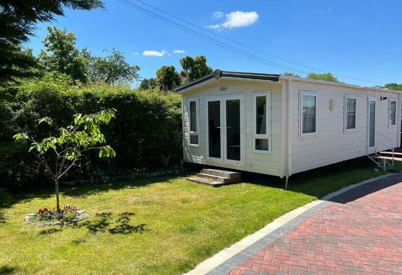 New Forest Hideaway Self Catering Accommodation