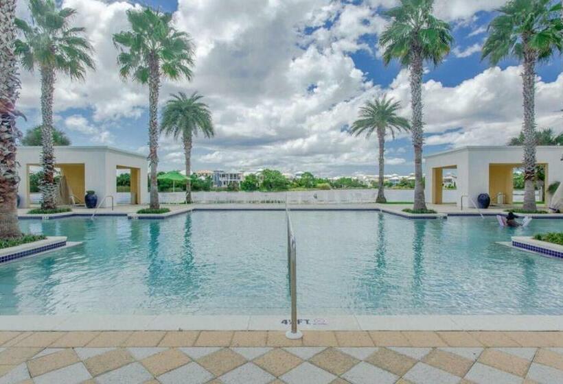 Retreat By The Sea At Carillon Beach