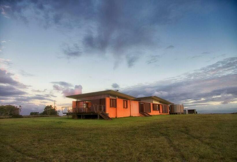 Toumbaal Plains Exquisite Architecturally Designed Home