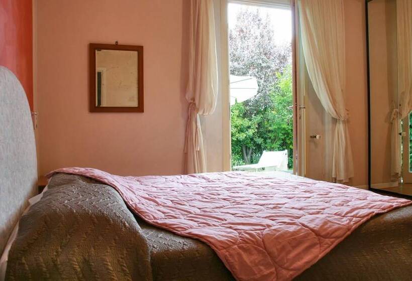 تختخواب و صبحانه A Casa Di Manu