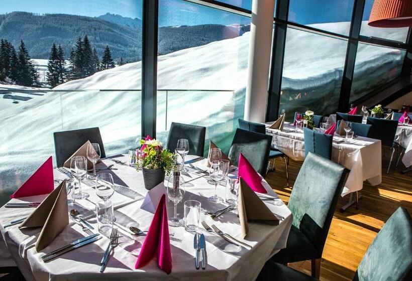 هتل Aldiana Club Salzkammergut Und Grimmingtherme