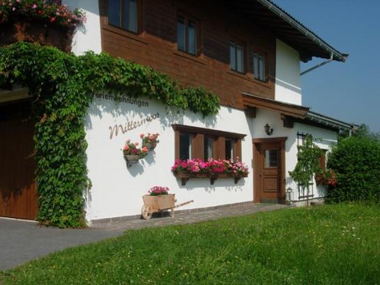 בית מלון כפרי Ferienwohnungen Mittermoos