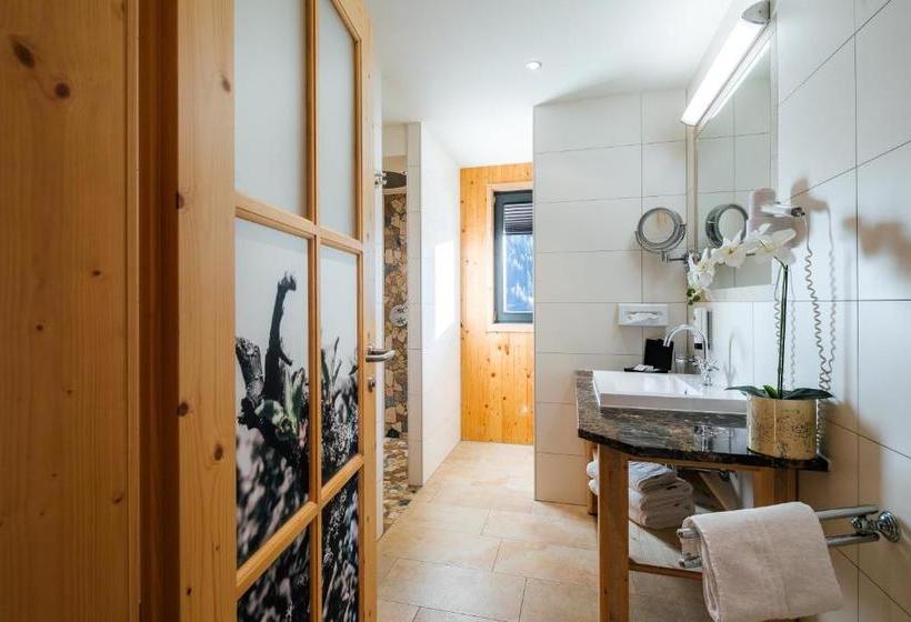 هتل Gipfelherz Ischgl