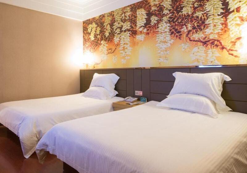 Отель Greentree Inn Jiangsu Nantong Chongchuan District Fangtian Market