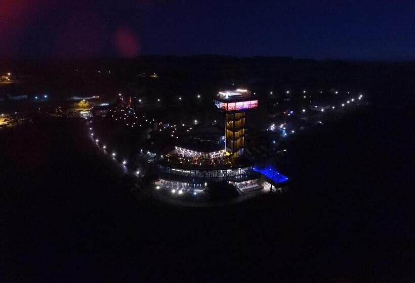 Mawell Resort