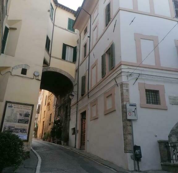 Spoleto Casandrea